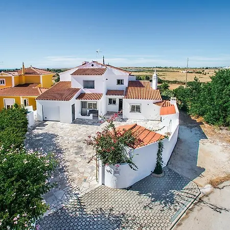 Villa Salgados